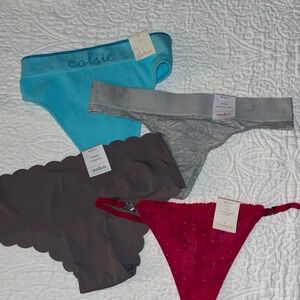 4 pairs panties XS